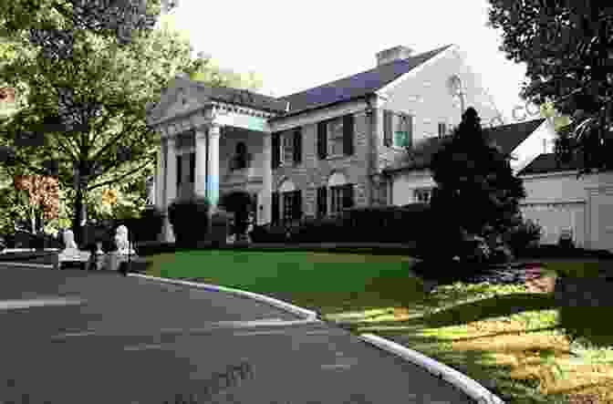 Elvis Presley's Graceland Mansion Memphis: A Novel Tara M Stringfellow