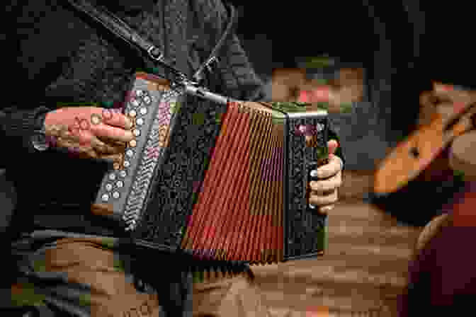 Traditional Irish Musicians Playing Instruments Focus: Irish Traditional Music (Focus On World Music Series)